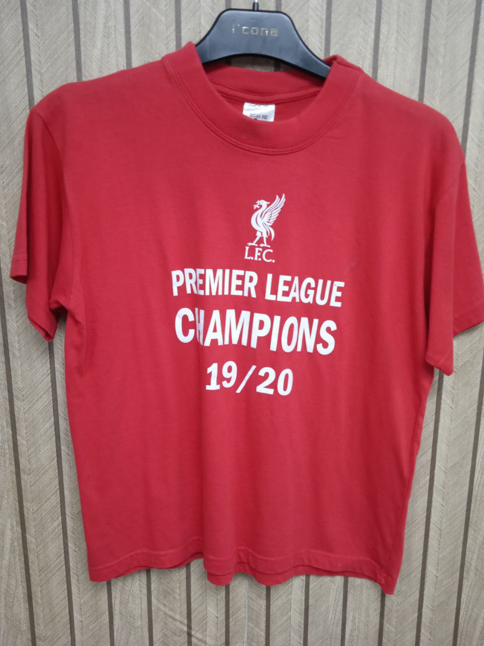 Liverpool FC Premier League Champions 19/20 Red Commemorative T-Shirt (9 - 10 Years)